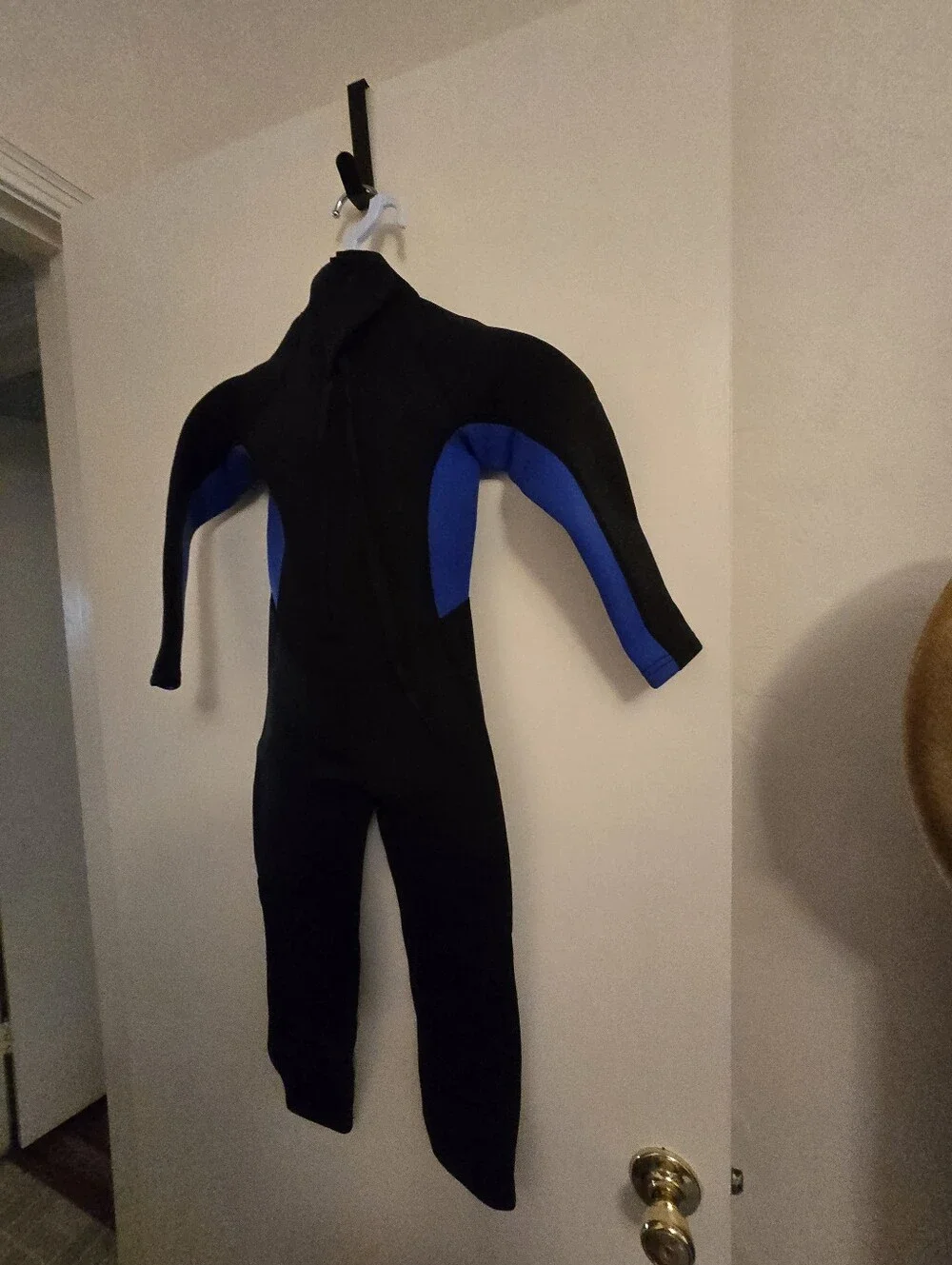 NWOT Youth XS Full Neoprene Wetsuit Back Zip Black Blue Swim Surf Kayak Snorkel